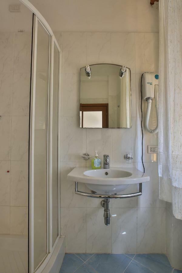La Baia Di Rio Hotel Riomaggiore Luaran gambar